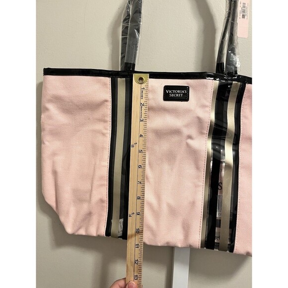 VICTORIA SECRET TOTE BAG SIGNATURE STRIPES PINK/BLACK With Wristlet NEW - Picture 6 of 11